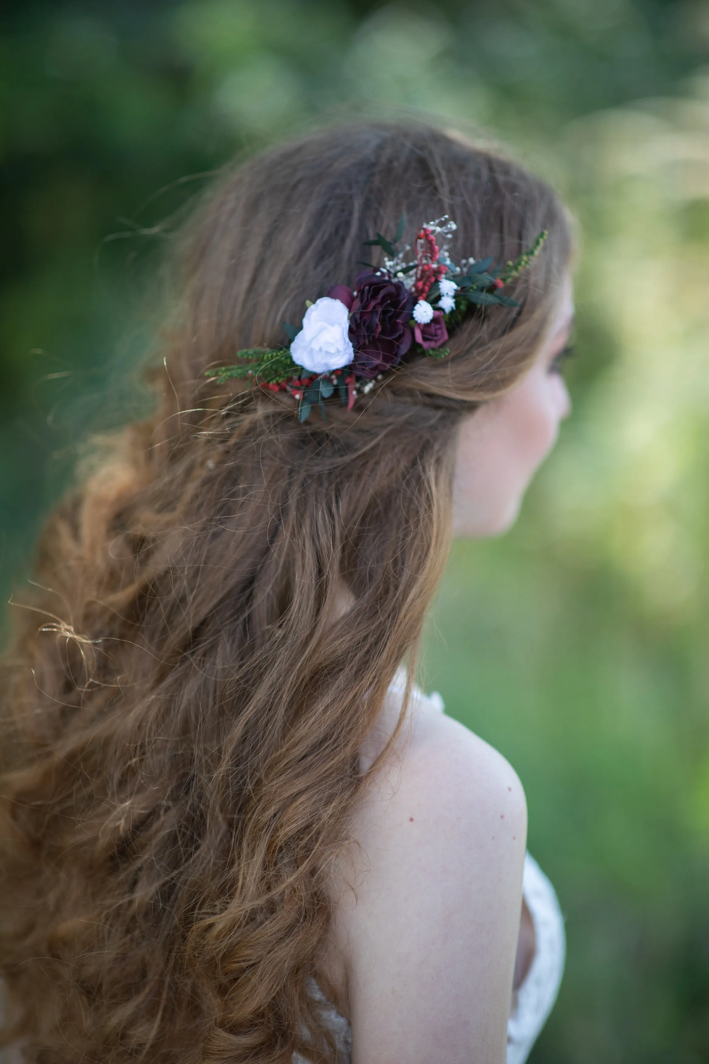 Burgundy and white bridal hair comb Flower bridal comb Wedding hair comb Magaela Customisable bridal hair comb Natural bridal headpiece
