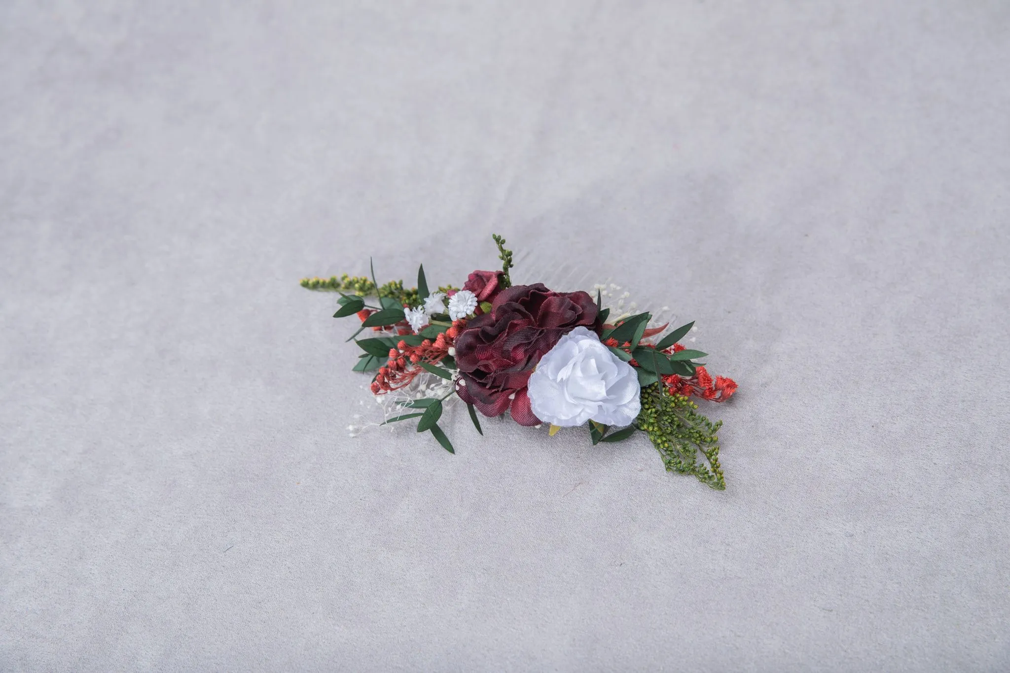 Burgundy and white bridal hair comb Flower bridal comb Wedding hair comb Magaela Customisable bridal hair comb Natural bridal headpiece