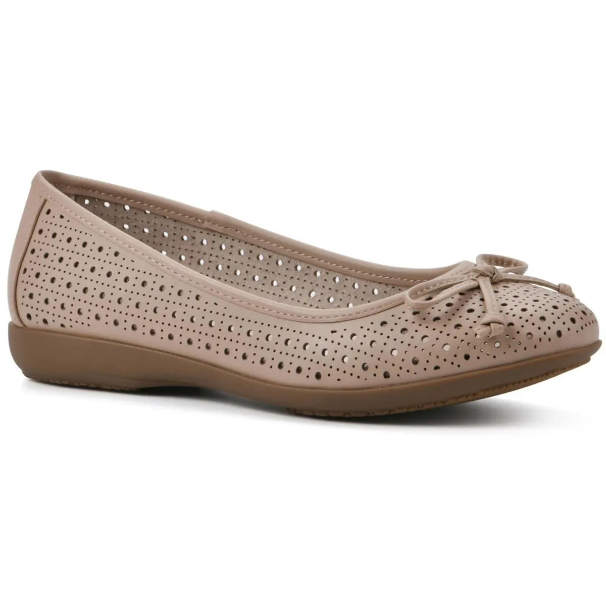 Cliffs by White Mountain Womens c31479 Slip On Cut Out Ballet Flats