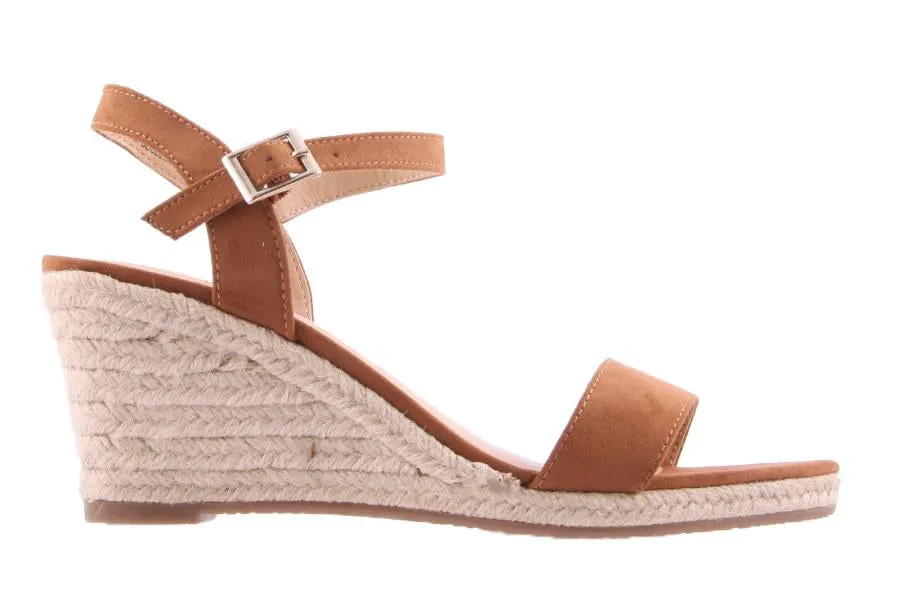 GODDESS TAN SUEDE