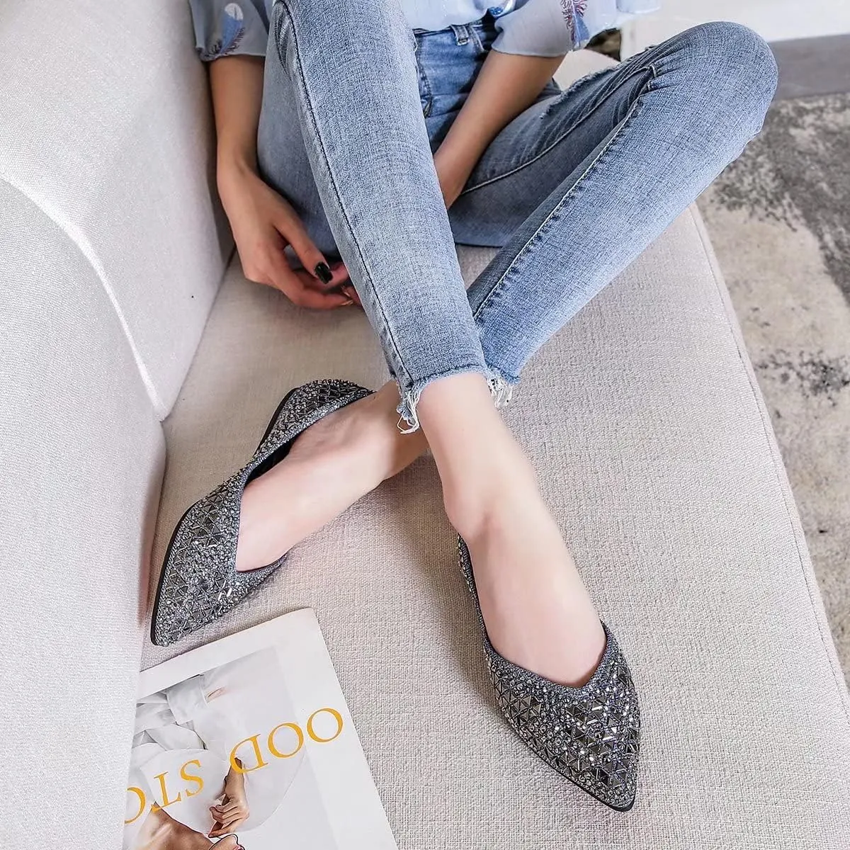 Hee grand Women's Slip On Ballet Flats Fashion Rhinestone Pointed Toe Shallow Flat Shoes Wedding Shoes for Party Wedding Shoes for Party