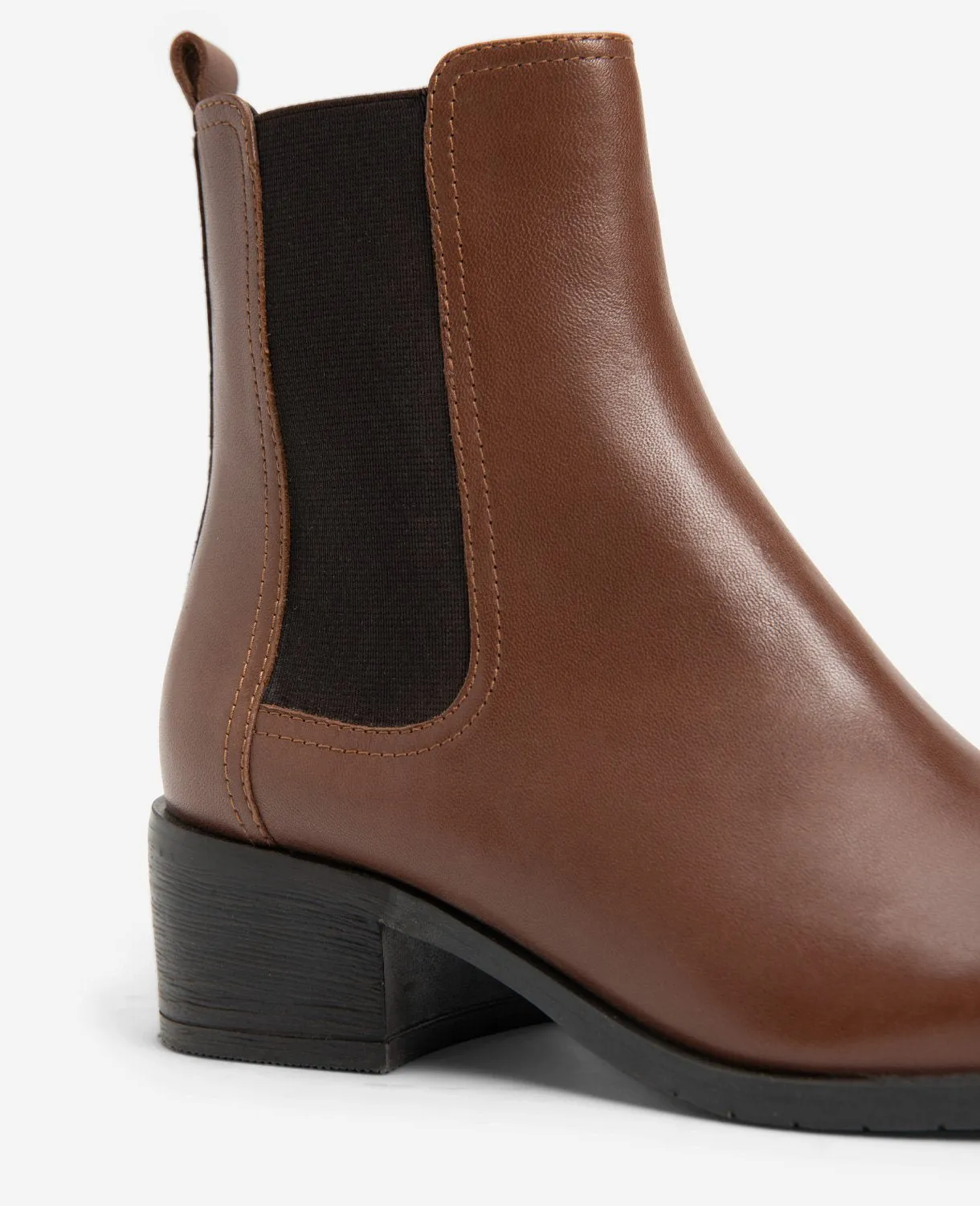 Salt Heeled Chelsea Boot