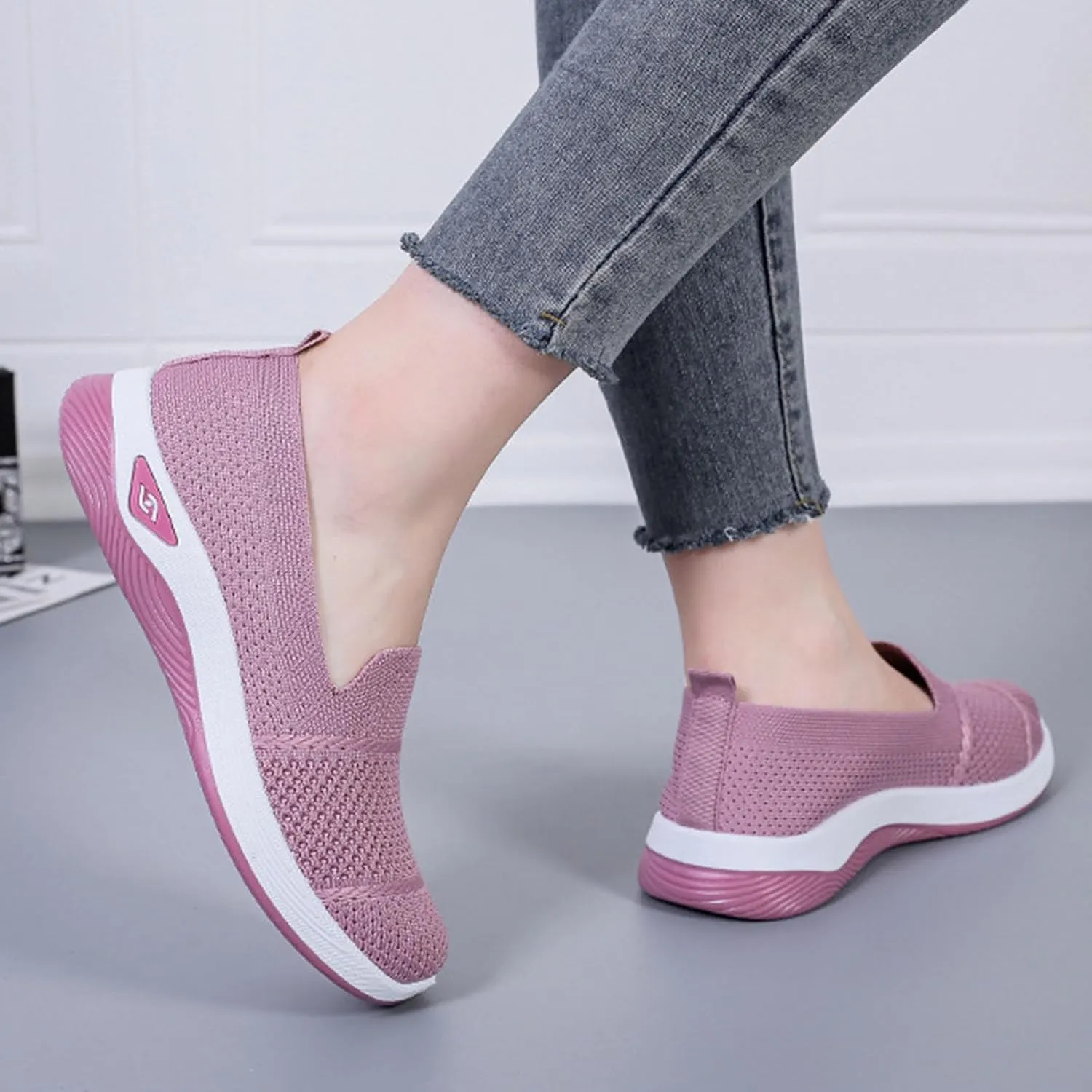 Women's Mesh Flats Shoes Breathable Slip on Shoes Casual Comfort Shoe Plus Size Trendy Shoes Walking Flats Shoe